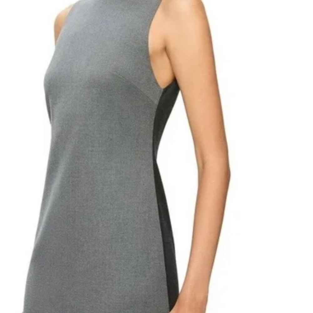 Alice + Olivia Grey Sleeveless Sheath Dress